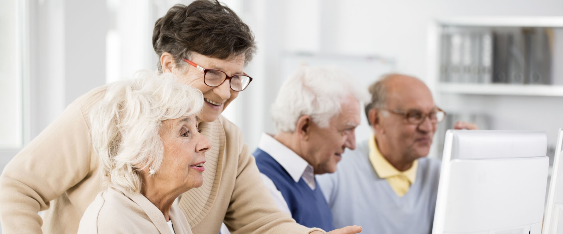 Learning Computers for Seniors: A Comprehensive Guide