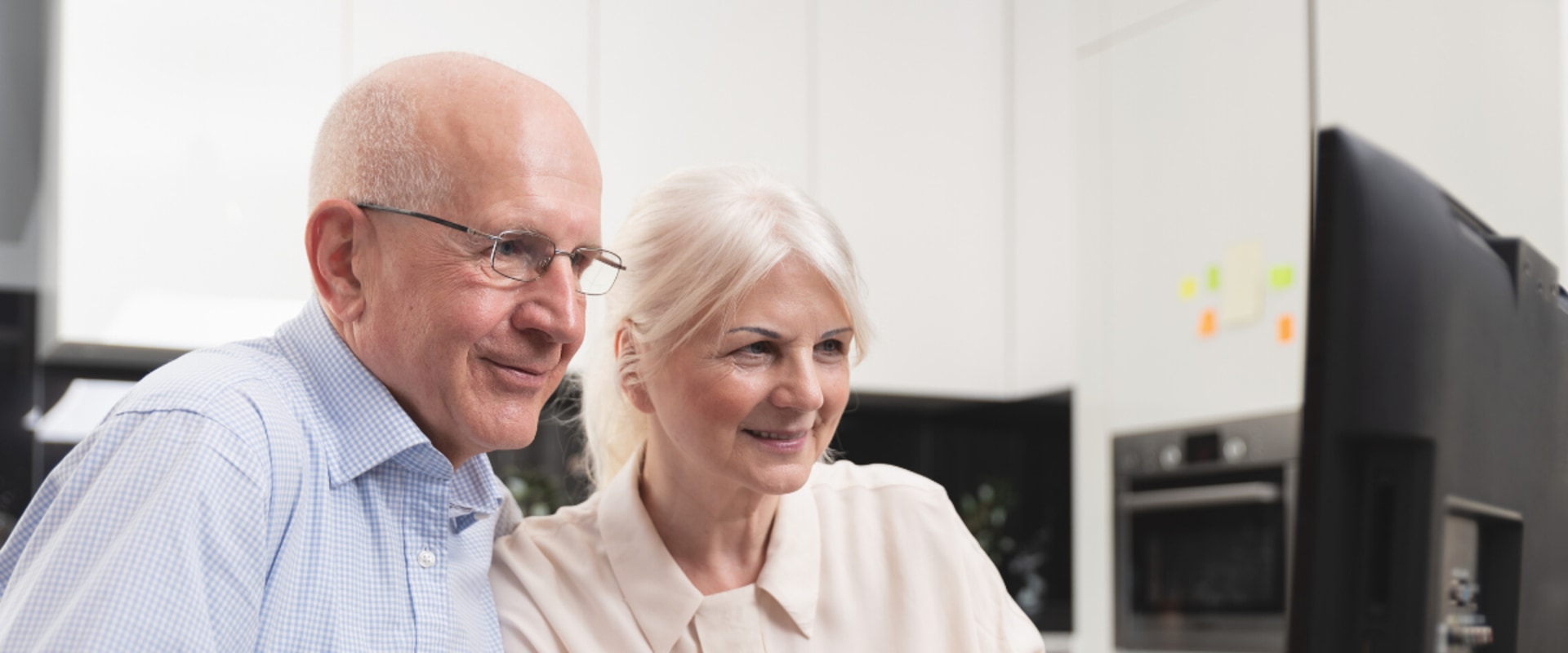 The Best Computer for Elderly People: A Comprehensive Guide