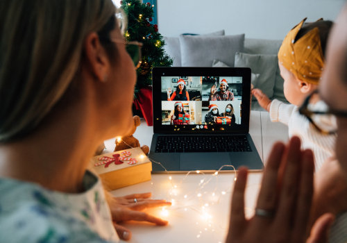 14 Ways for Seniors to Stay Connected with Family and Friends Through Technology